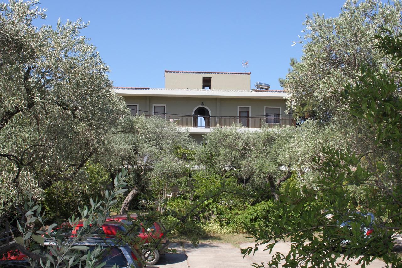 House Ekton Aparthotel Pefkari Buitenkant foto